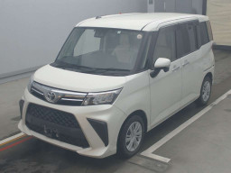 2021 Toyota Roomy