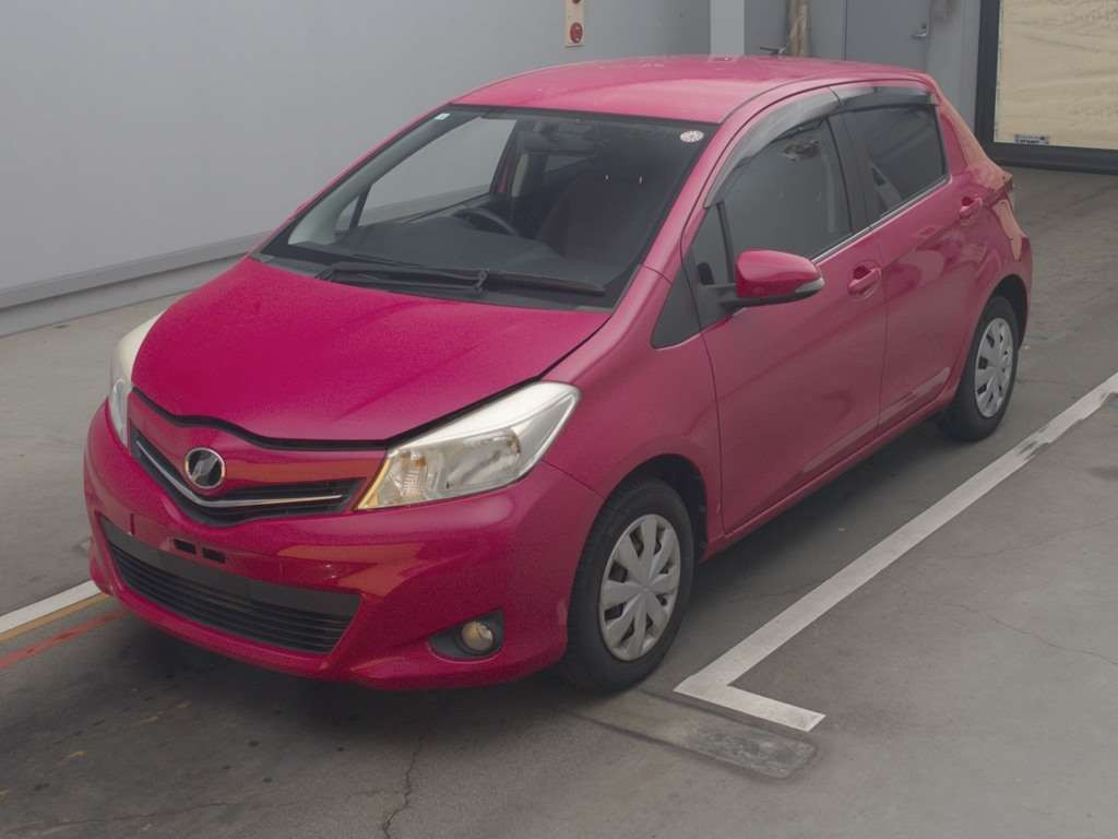 2012 Toyota Vitz NSP130[0]