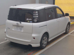 2010 Toyota Sienta