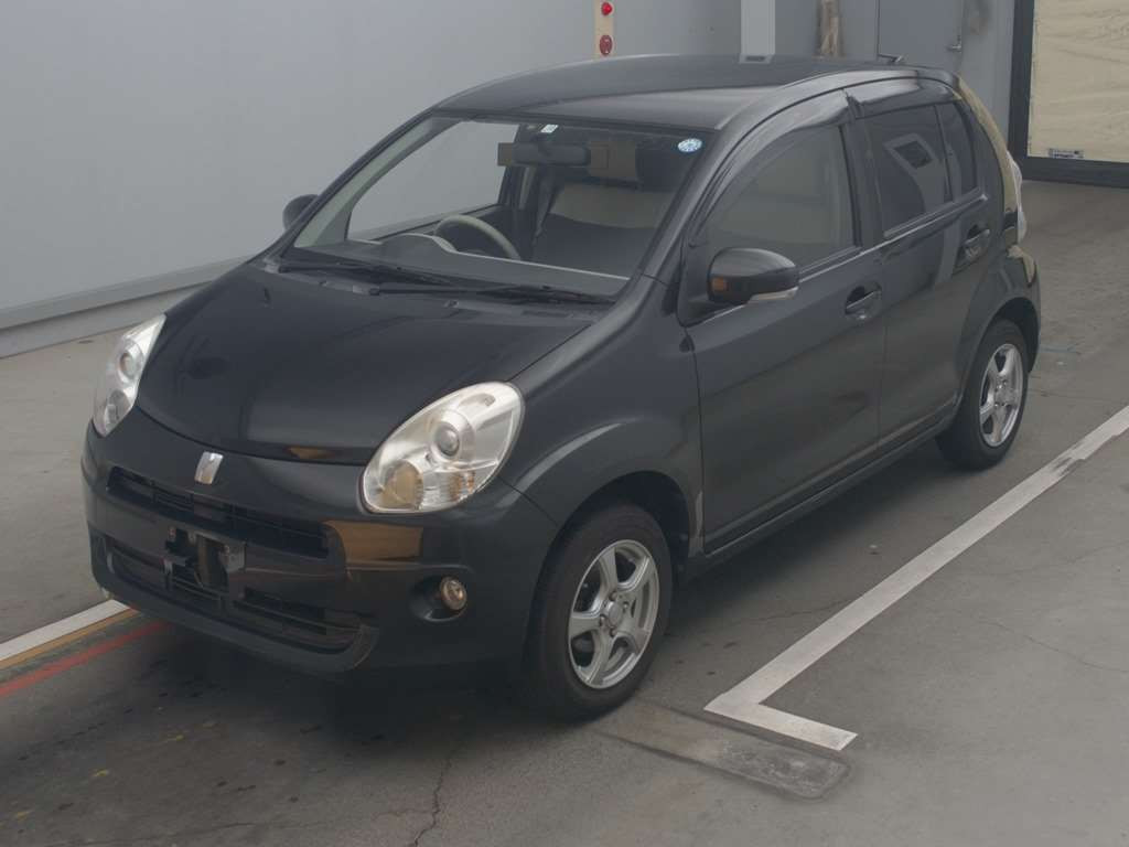 2011 Toyota Passo KGC30[0]