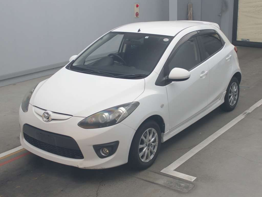 2010 Mazda Demio DE5FS[0]