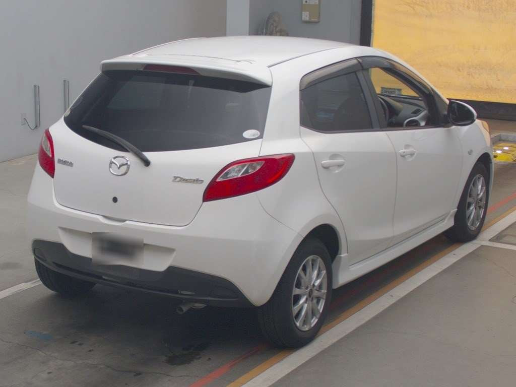 2010 Mazda Demio DE5FS[1]