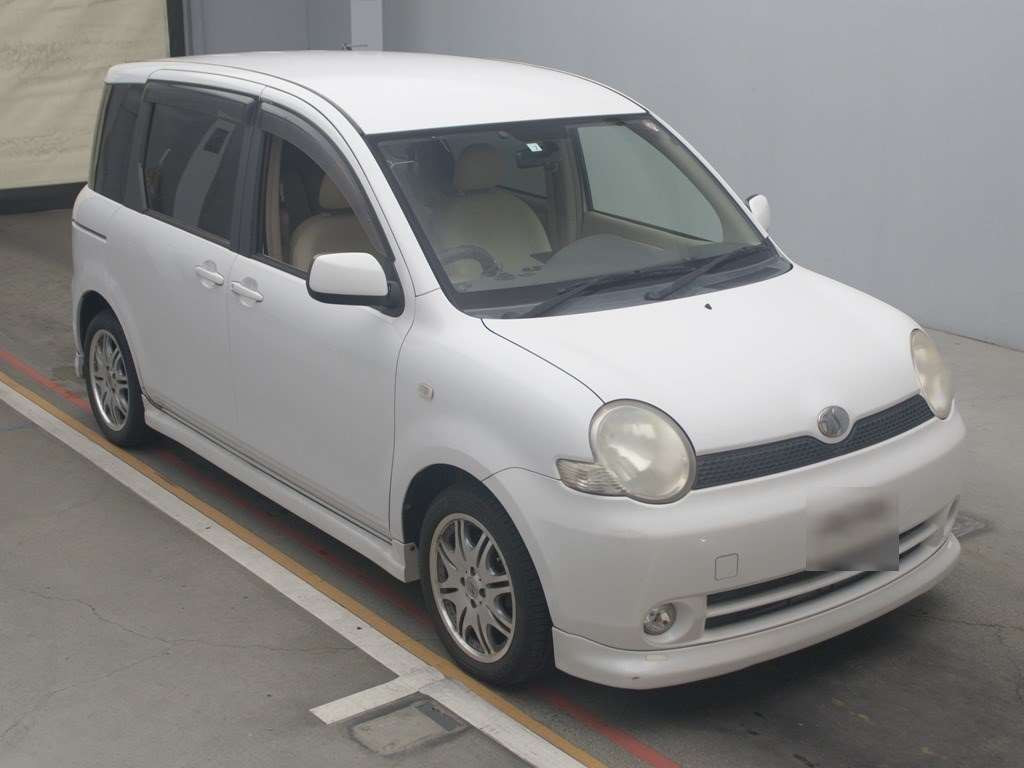 2004 Toyota Sienta NCP81G[2]