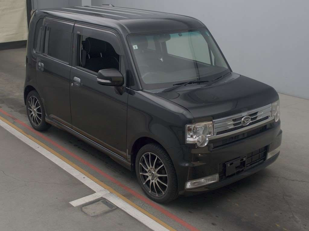 2011 Daihatsu Move Conte L575S[2]