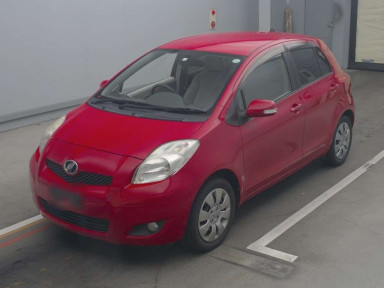 2010 Toyota Vitz