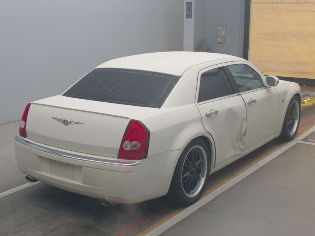 2009 Chrysler 300 -LX35-[1]