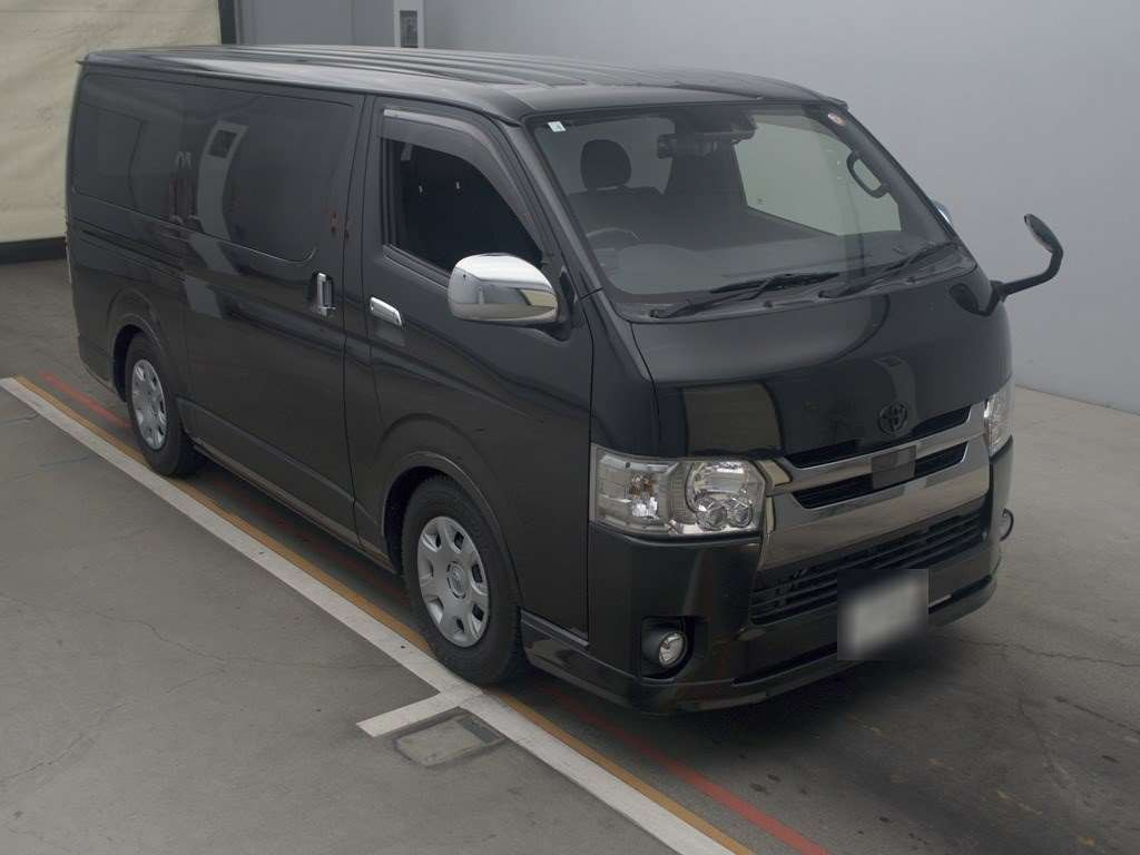 2019 Toyota Regiusace Van GDH201V[2]