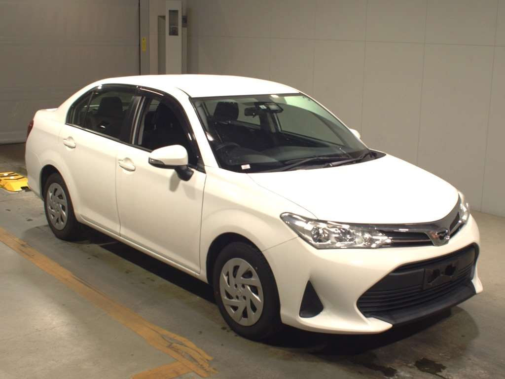 2019 Toyota Corolla Axio NRE161[2]