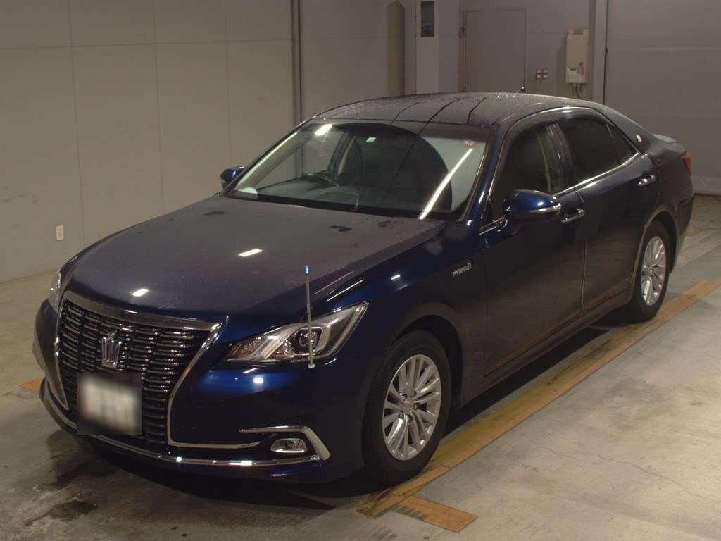 2016 Toyota Crown Hybrid AWS210[0]