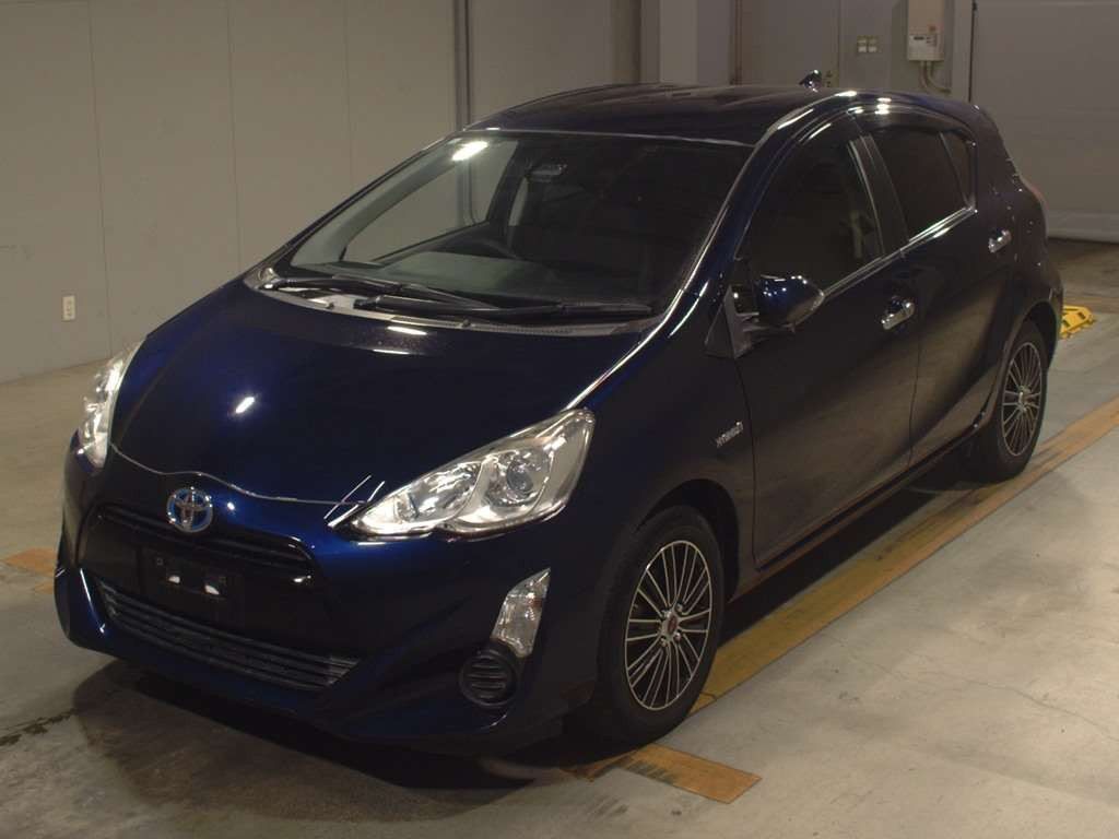 2016 Toyota Aqua NHP10[0]