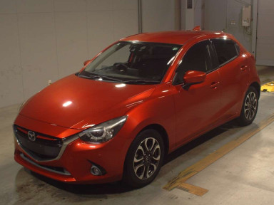 2016 Mazda Demio