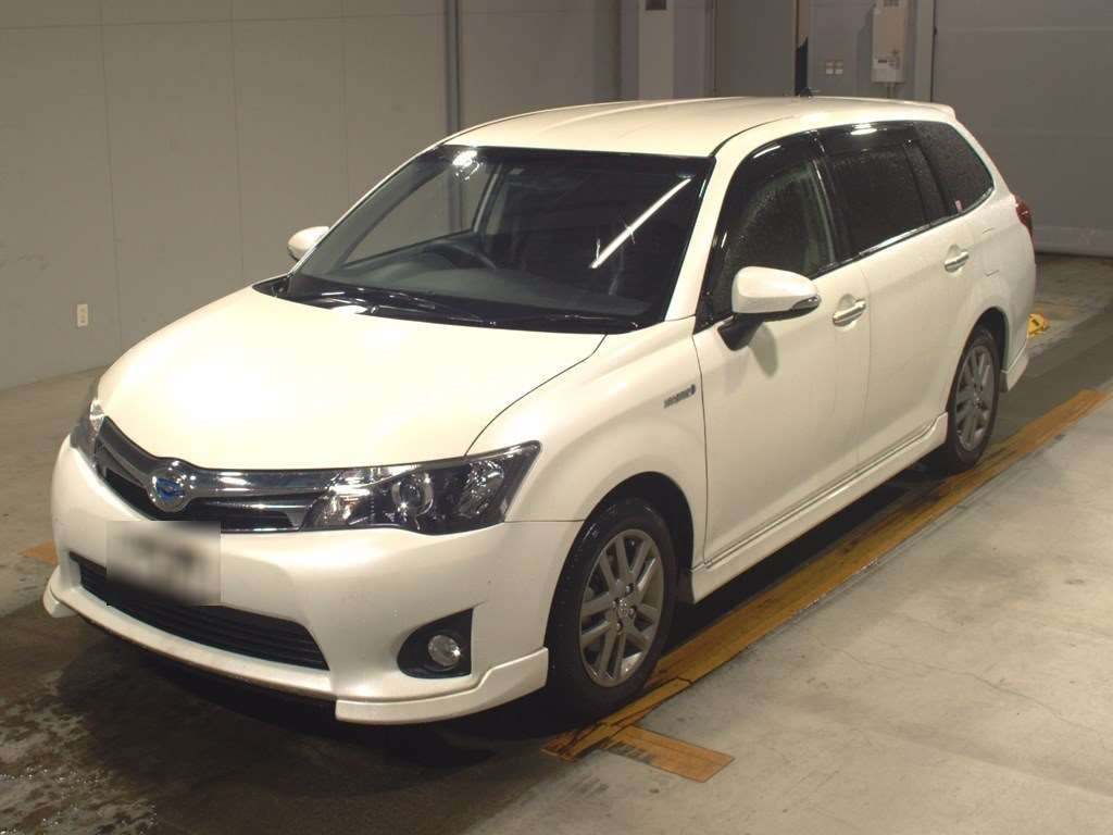 2015 Toyota Corolla Fielder NKE165G[0]