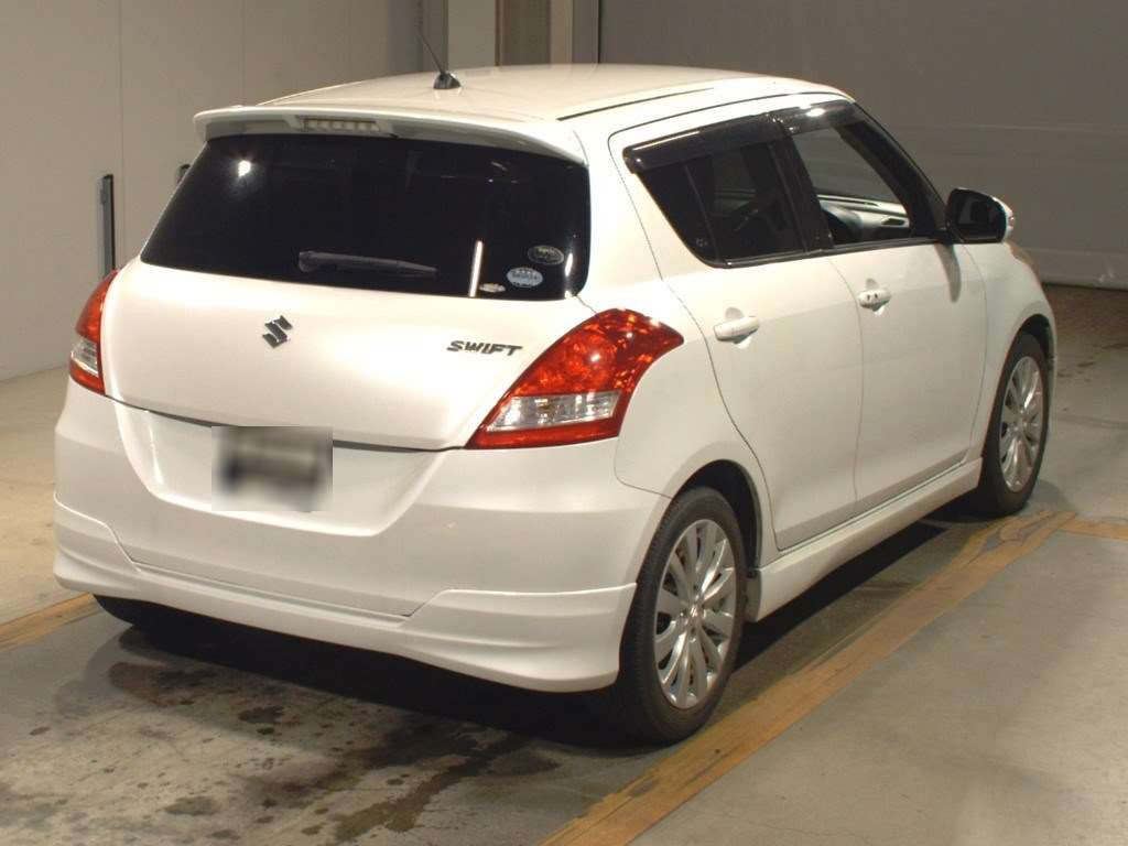 2012 Suzuki Swift ZC72S[1]