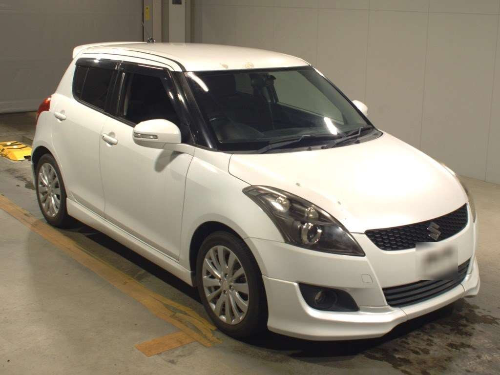 2012 Suzuki Swift ZC72S[2]