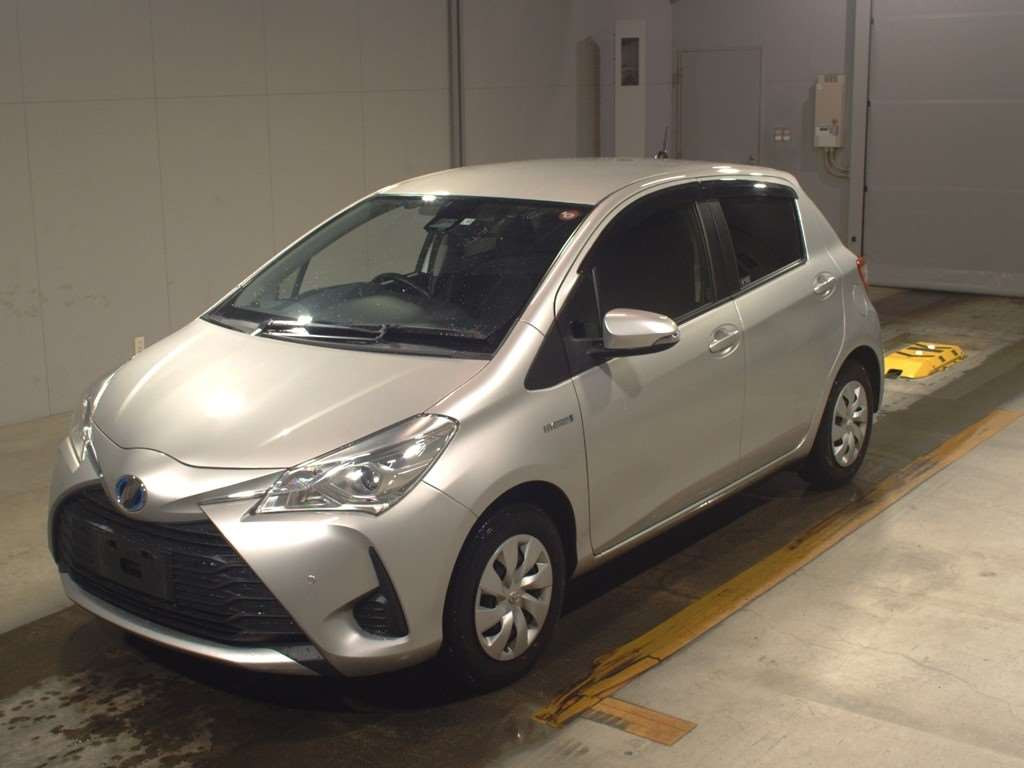 2019 Toyota Vitz NHP130[0]