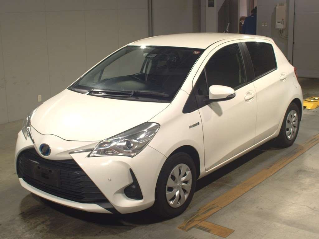 2019 Toyota Vitz NHP130[0]