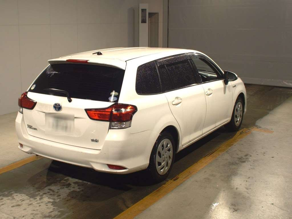 2019 Toyota Corolla Fielder NKE165G[1]