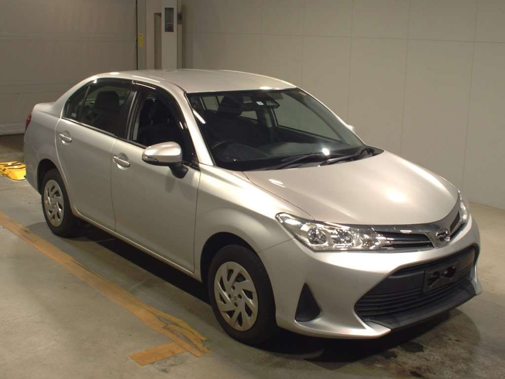 2019 Toyota Corolla Axio NZE164[2]