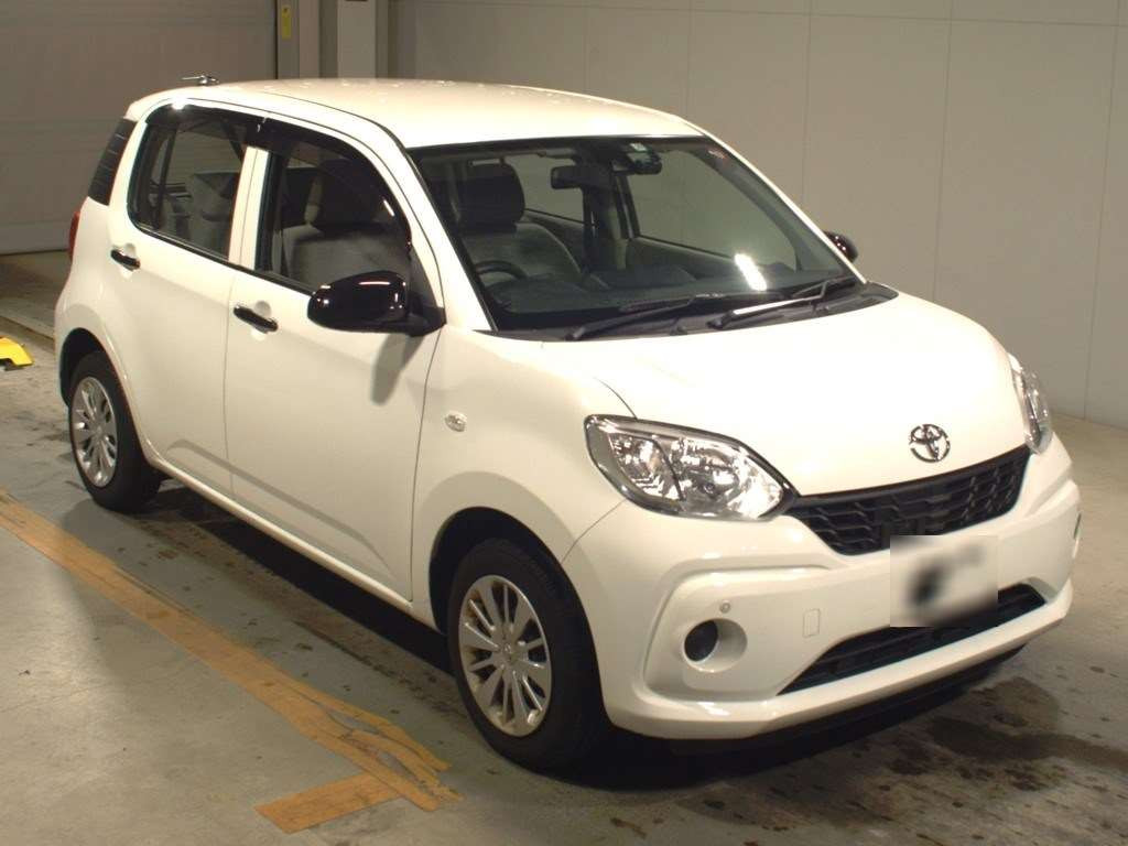 2017 Toyota Passo M700A[2]