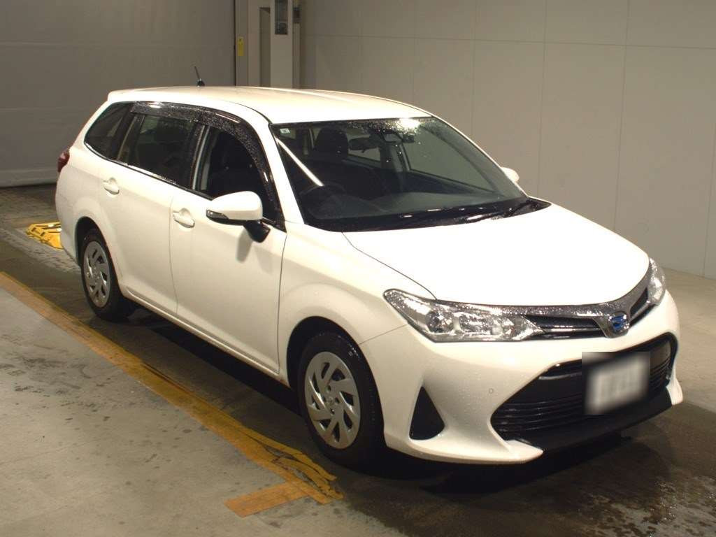 2021 Toyota Corolla Fielder NKE165G[2]