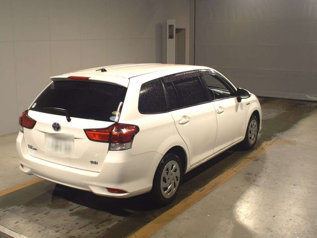 2019 Toyota Corolla Fielder NKE165G[1]