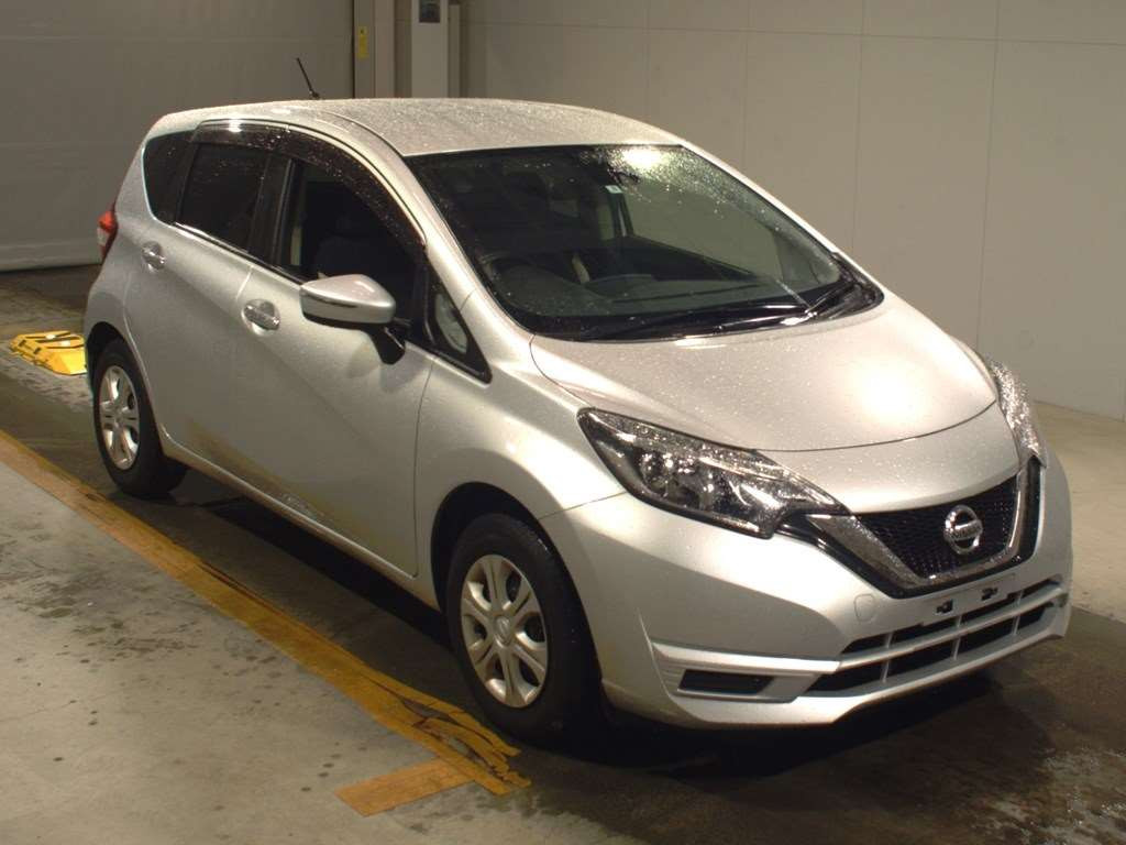 2017 Nissan Note E12[2]