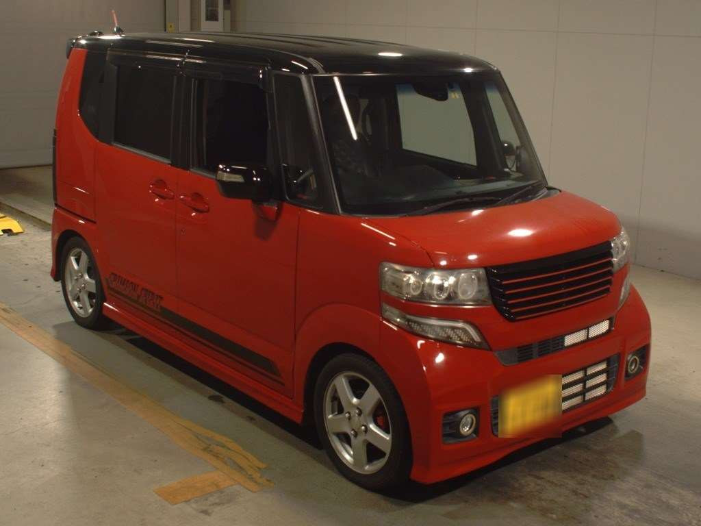 2014 Honda N-BOX CUSTOM JF1[2]