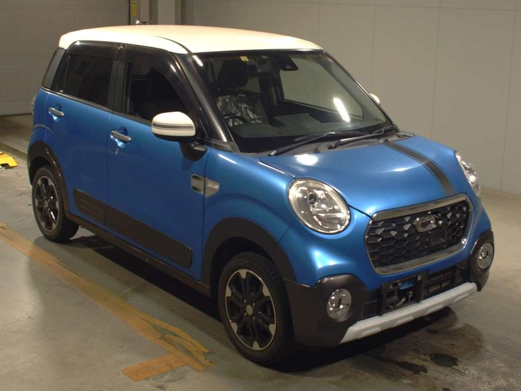 2016 Daihatsu Cast LA250S[2]