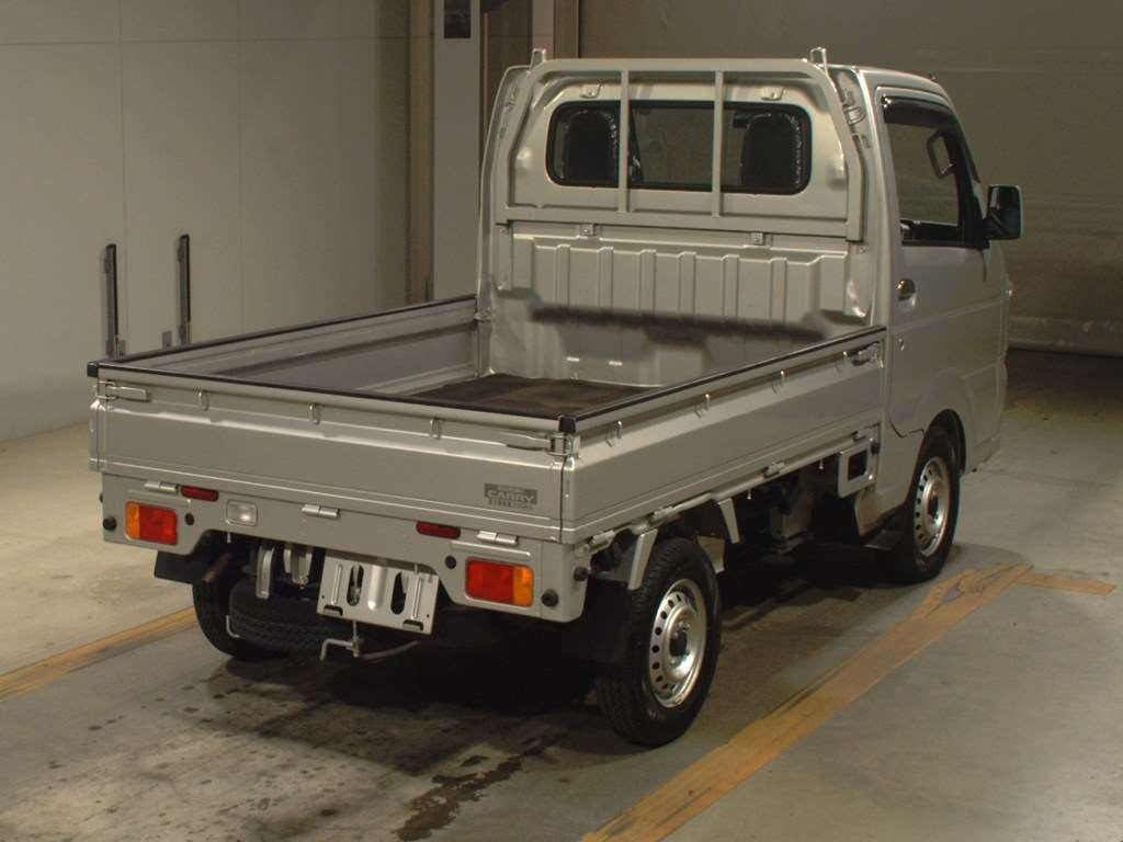 2022 Suzuki Carry Truck DA16T[1]