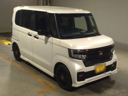 2022 Honda N-BOX CUSTOM