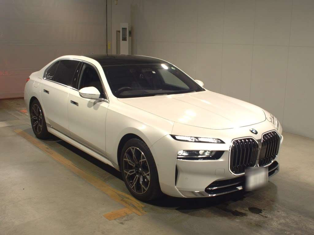 2023 BMW 7 Series 22EH30[2]