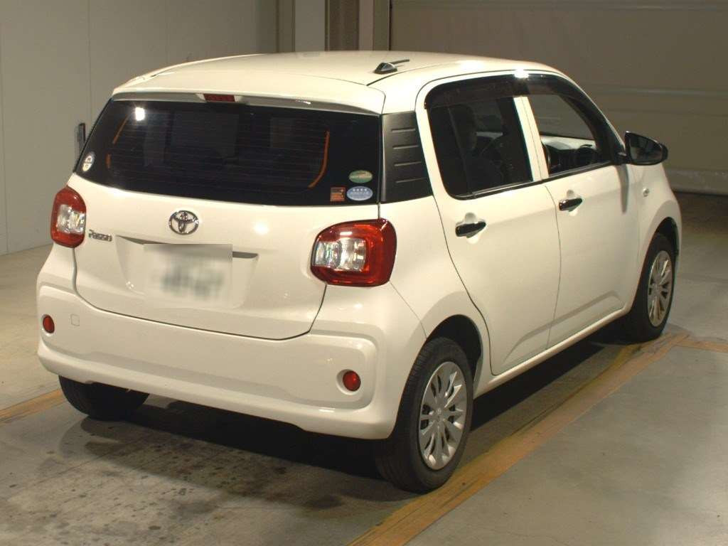 2018 Toyota Passo M700A[1]