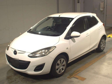 2014 Mazda Demio