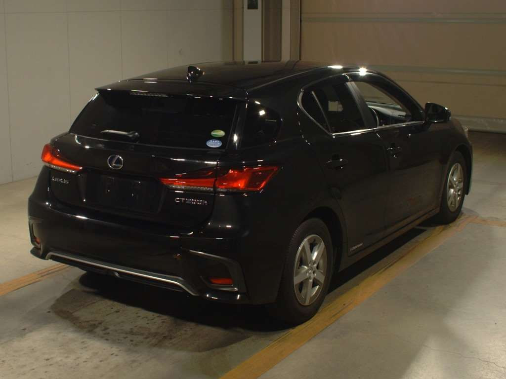 2019 Lexus CT ZWA10[1]