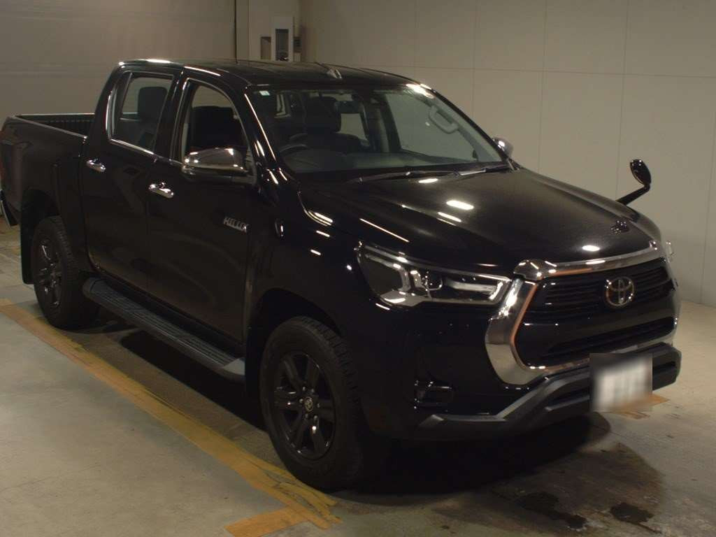 2020 Toyota Hilux GUN125[2]