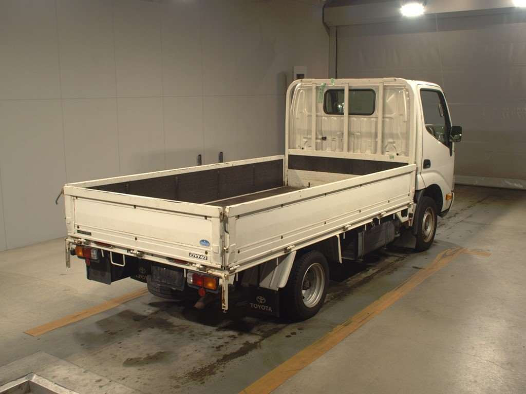 2013 Toyota Dyna Truck KDY231[1]