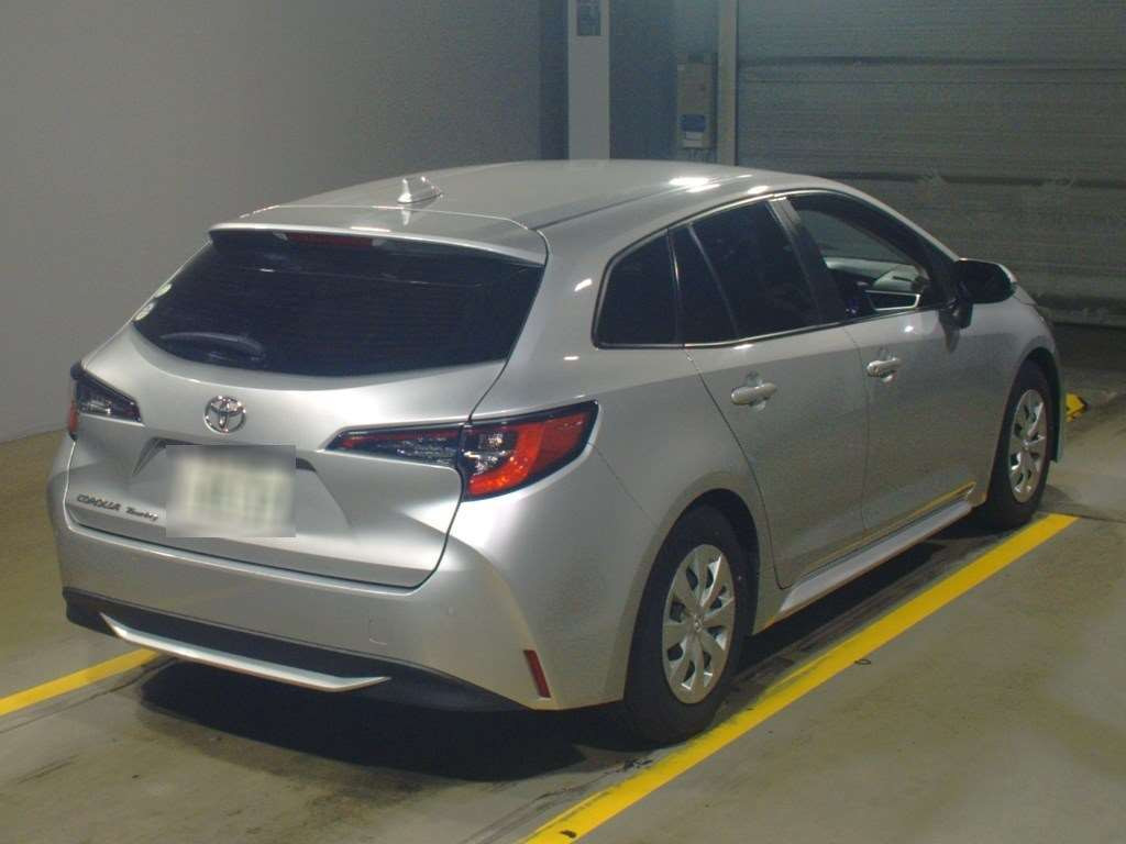 2020 Toyota Corolla Touring Wagon ZRE212W[1]