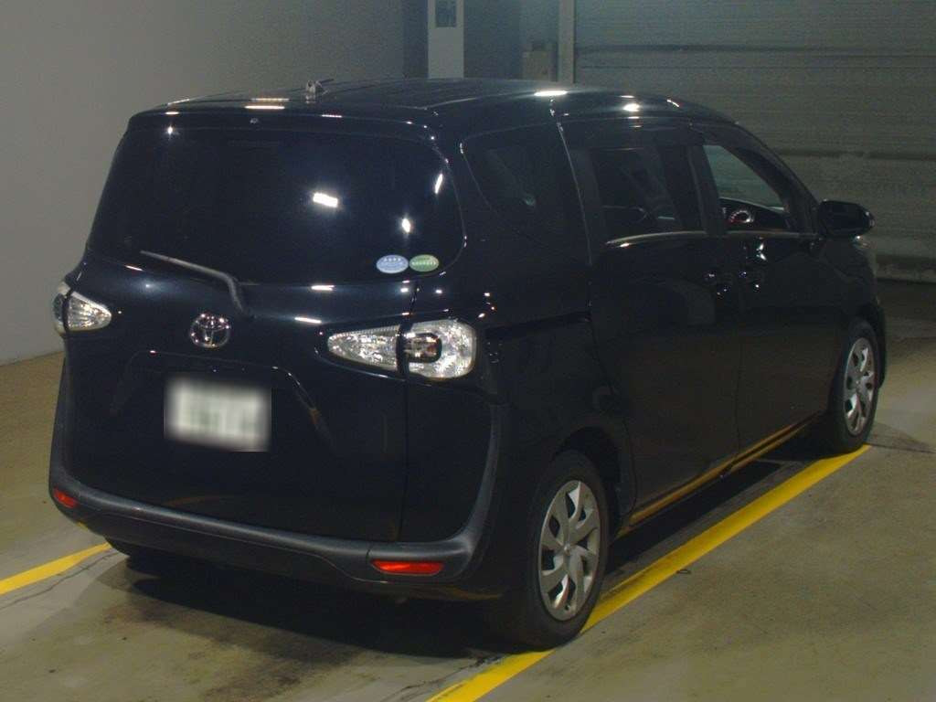 2017 Toyota Sienta NSP170G[1]