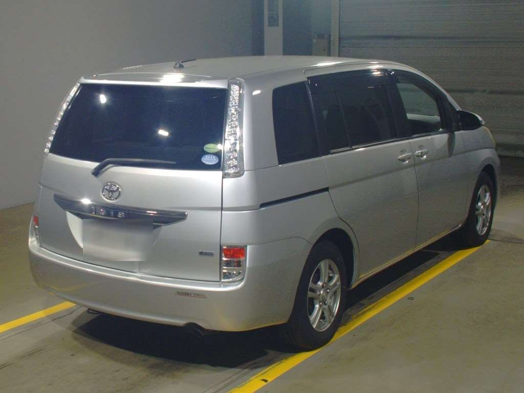 2013 Toyota Isis ZGM10G[1]