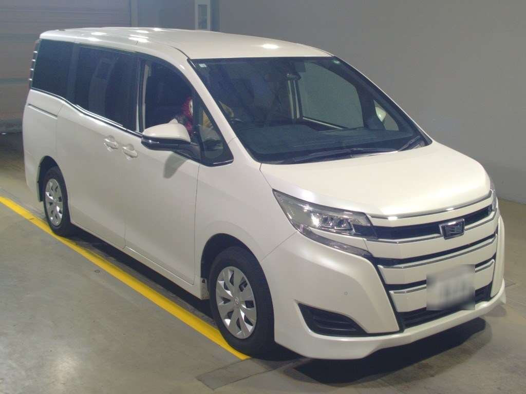 2019 Toyota Noah ZRR80G[2]