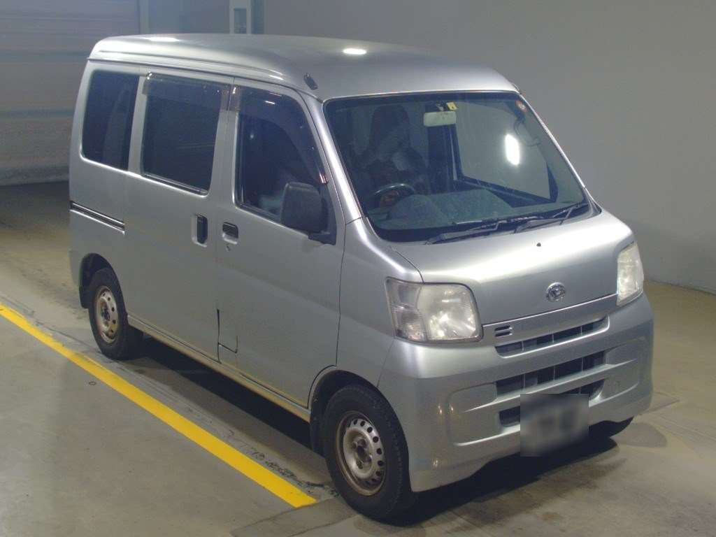 2017 Daihatsu Hijet Cargo S321V[2]