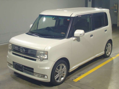 2014 Daihatsu Move Conte Custom