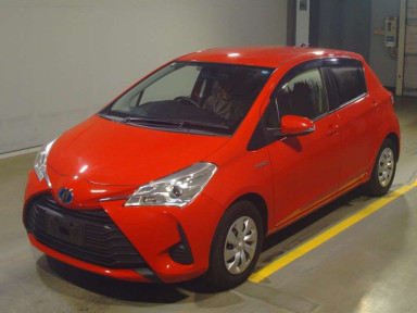 2017 Toyota Vitz