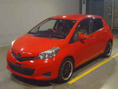 2012 Toyota Vitz