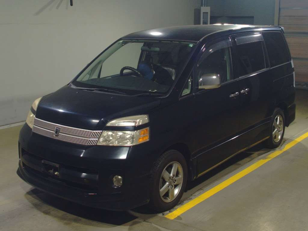 2005 Toyota Voxy AZR60G[0]