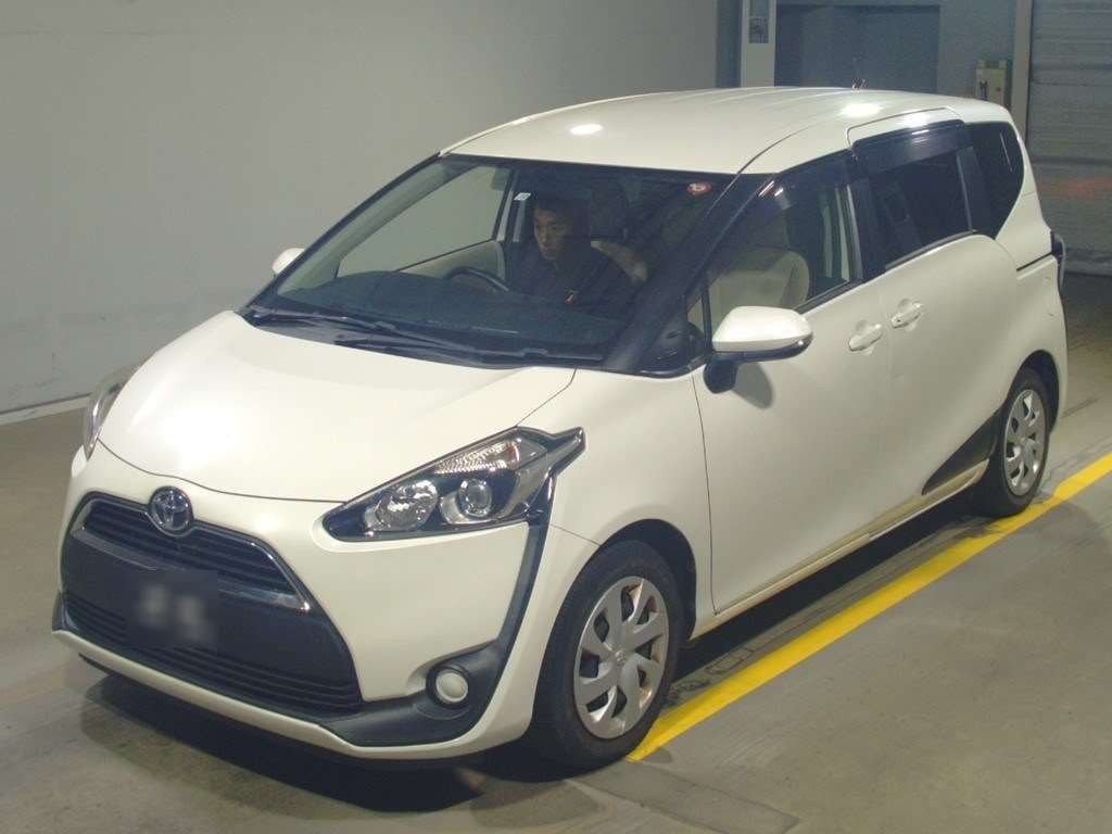 2017 Toyota Sienta NSP170G[0]