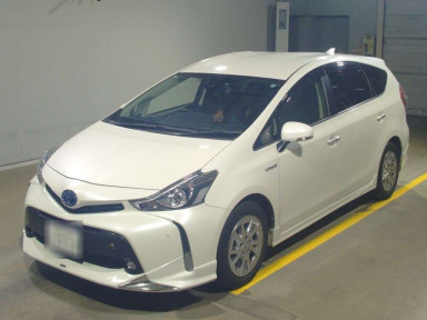 2019 Toyota Prius alpha