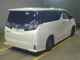 2015 Toyota Vellfire