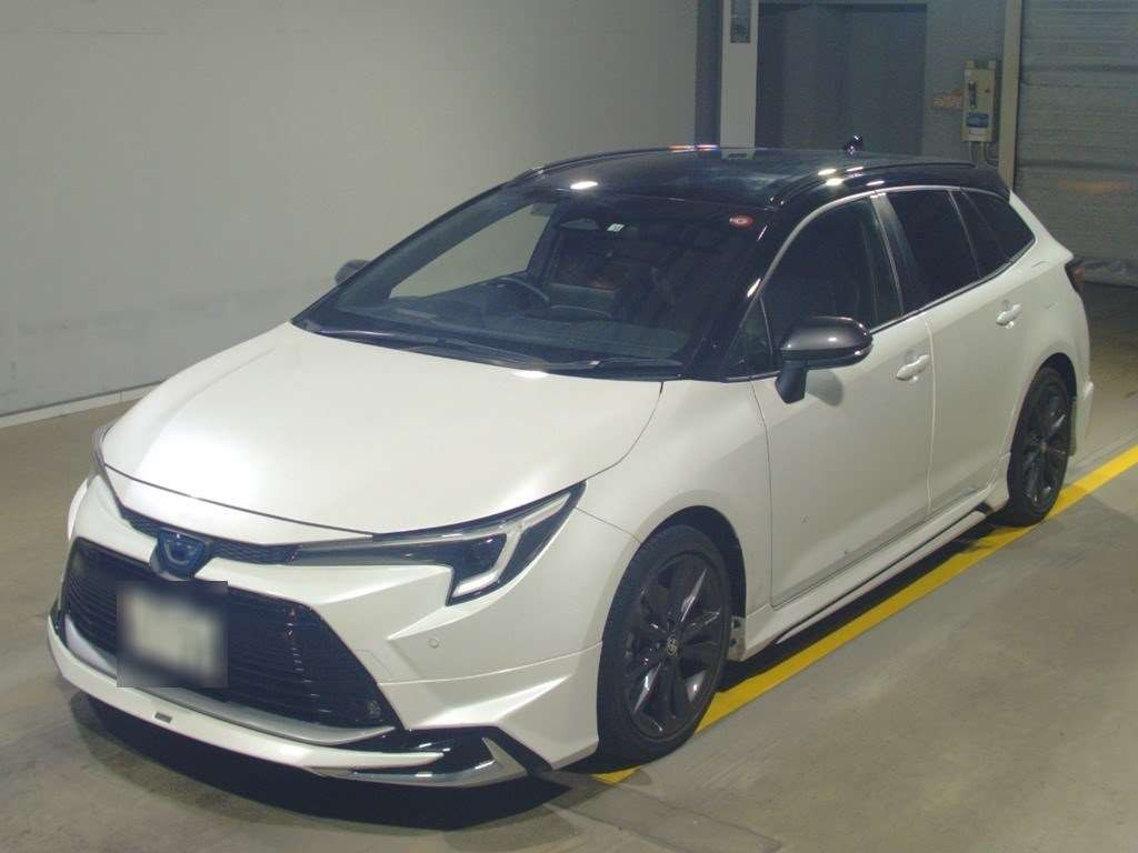 2022 Toyota Corolla Touring Wagon ZWE219W[0]