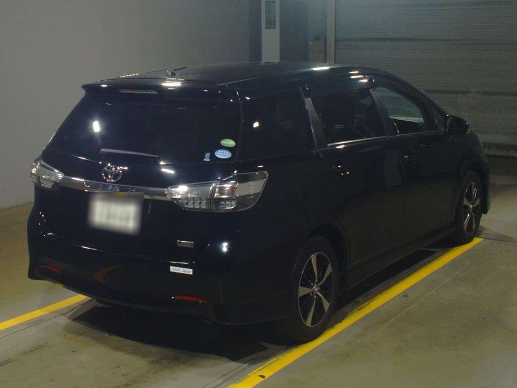 2013 Toyota Wish ZGE20W[1]